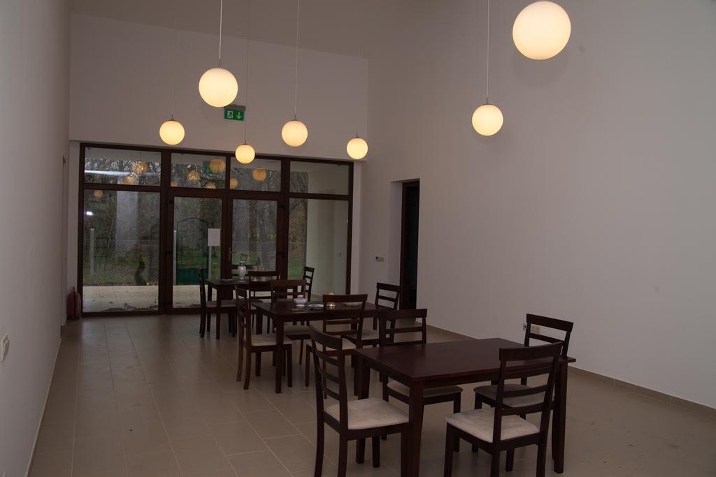 Kakasszeki Vendeghaz Hotel Szekkutas ภายนอก รูปภาพ
